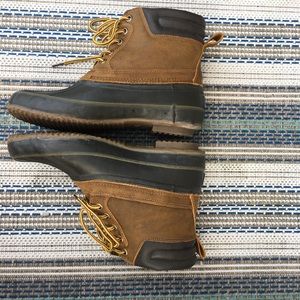 izod duck boots